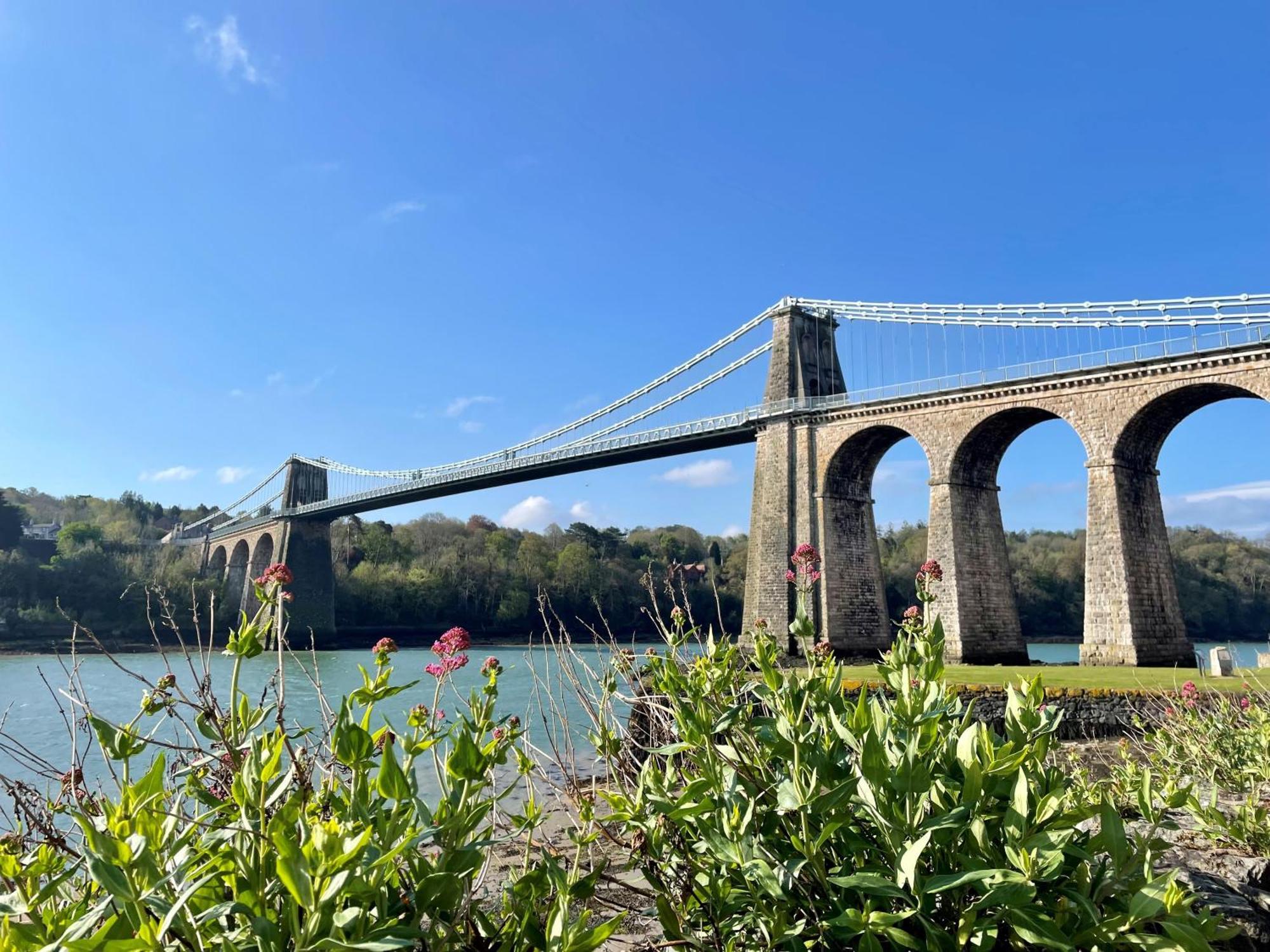 Menai Bridge Villa Exterior foto